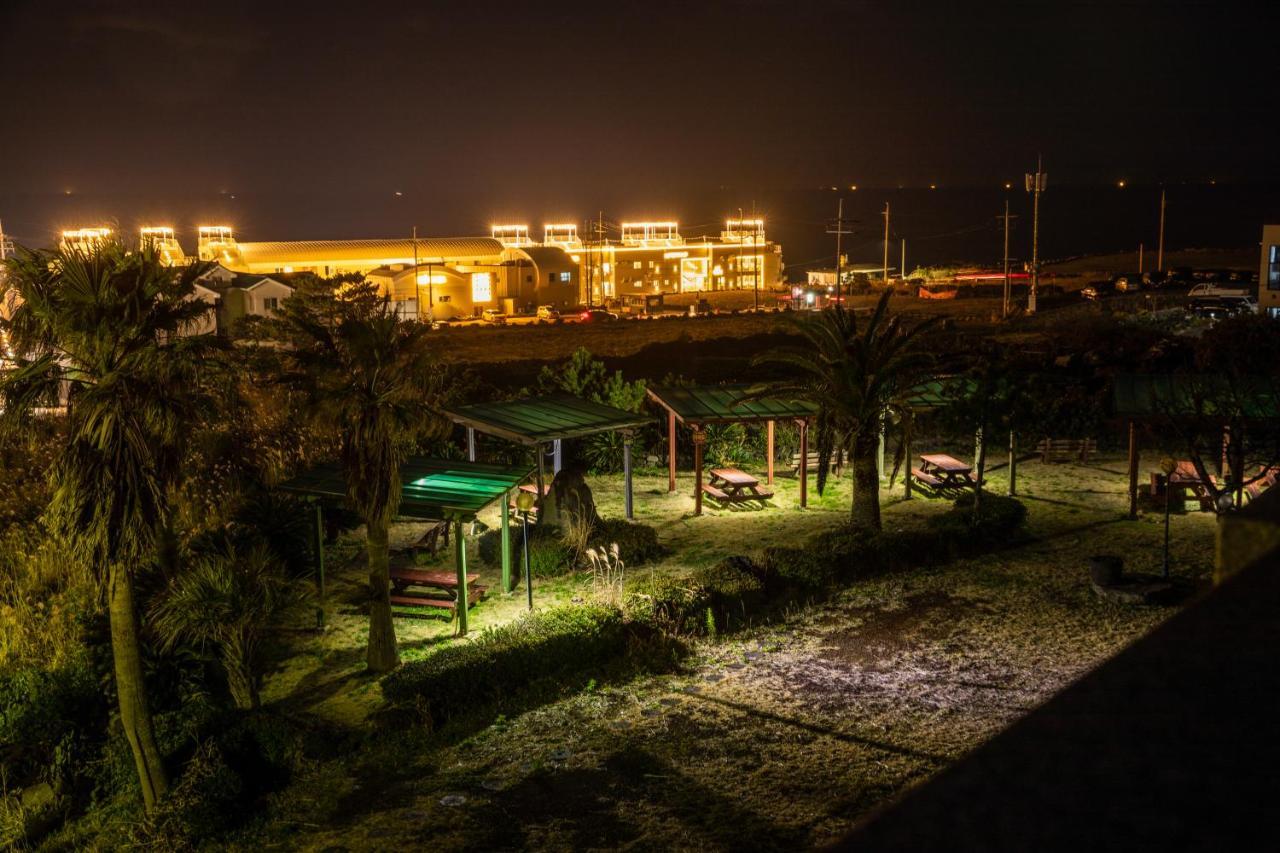 Jeju Tovice Condo Family Экстерьер фото